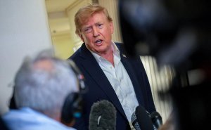 Трамп сообщил, какой президент может контролировать ИИ