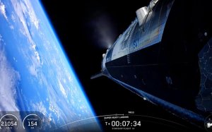 SpaceX запустила Starship с выходом на орбиту. Трансляция