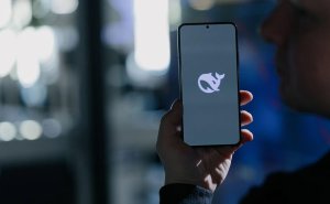 Власти США обязали гражданские ведомства удалить DeepSeek из своих систем