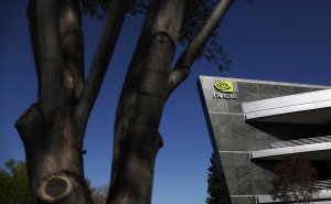 WSJ узнала о планах Nvidia создать конкурента китайскому ИИ