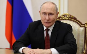 Путин заявил, что Россия выступает за право любого народа на свой путь