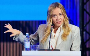 Мелони допустила формат «трех стран» на переговорах по Украине