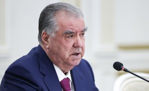 Рахмон предложил построить крупный НПЗ в Центральной Азии