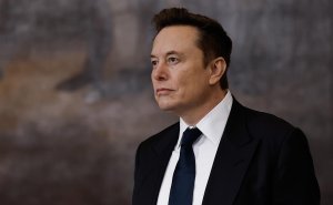 Илон Маск обвинил Украину в нарушении правил Starlink